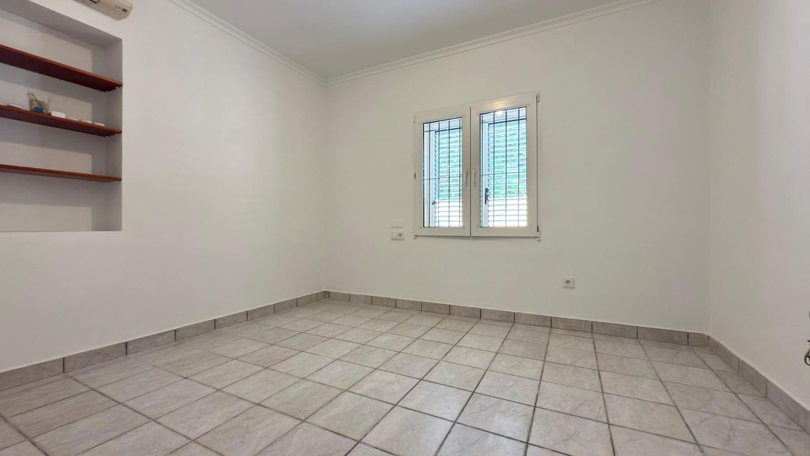 6 soveværelse Villa til salg i Alicante by med swimmingpool garage - € 1.400.000 (Ref: 9034445)