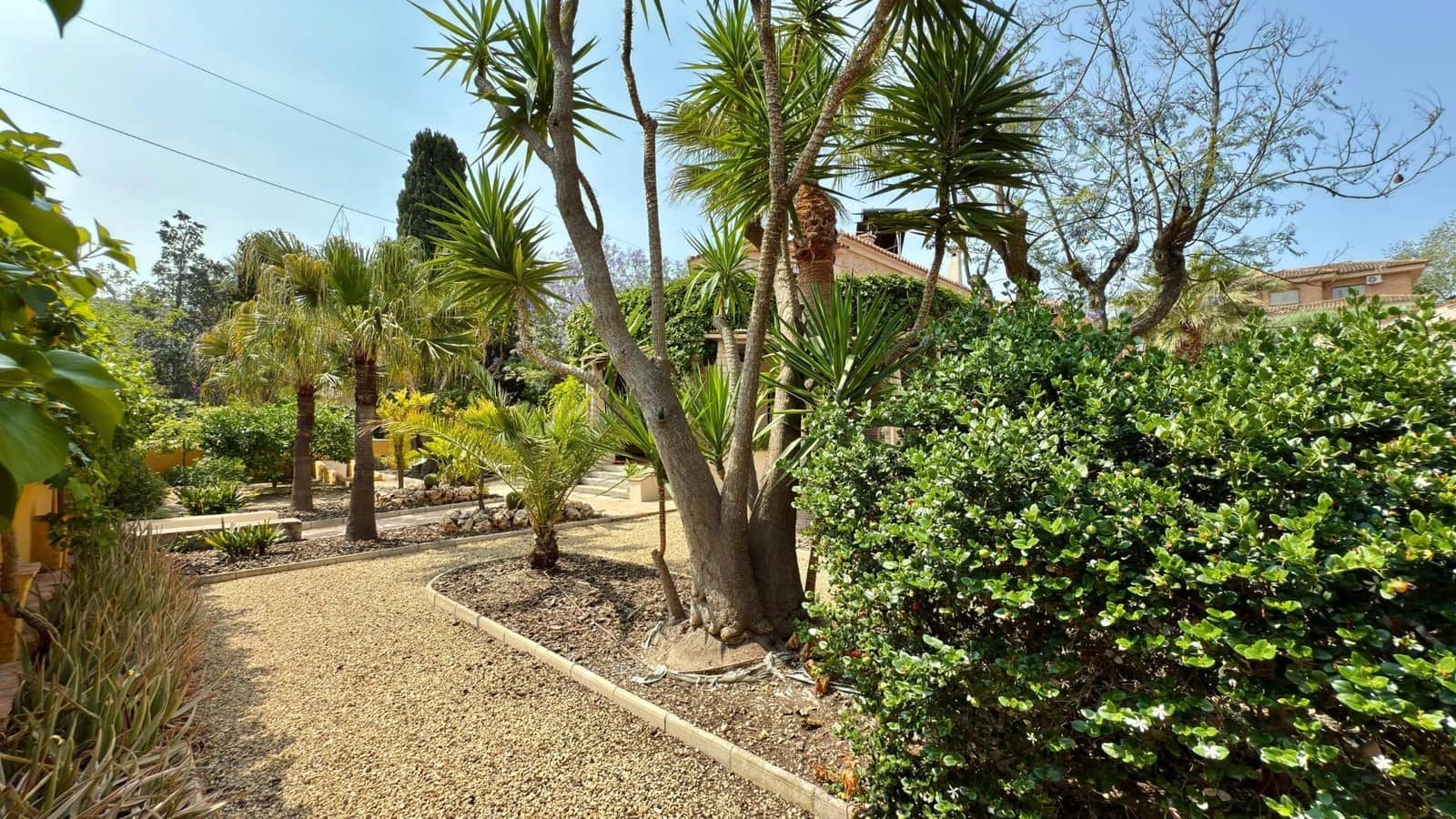 6 soveværelse Villa til salg i Alicante by med swimmingpool garage - € 1.400.000 (Ref: 9034445)