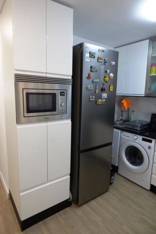 1 soveværelse Studio til salg i Albufereta, Alicante by med swimmingpool - € 230.000 (Ref: 9034447)