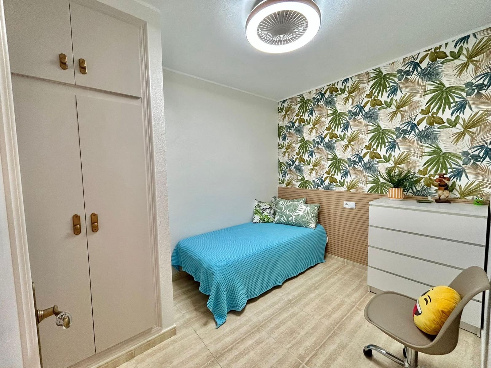 Apartamento de 2 habitaciones en Torrevieja en venta - 169.000 € (Ref: 9036563)