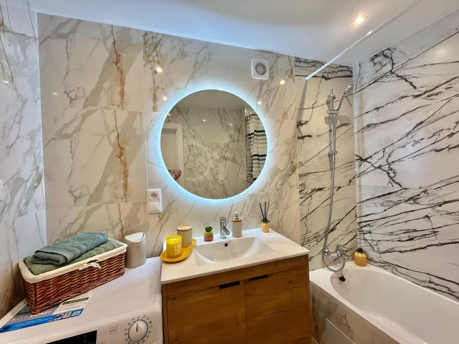 Apartamento de 2 habitaciones en Torrevieja en venta - 169.000 € (Ref: 9036563)