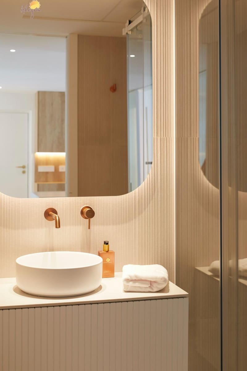 5 sypialnia Apartament na sprzedaż w La Manga del Mar Menor z basenem garażem - 800 000 € (Ref: 9048739)