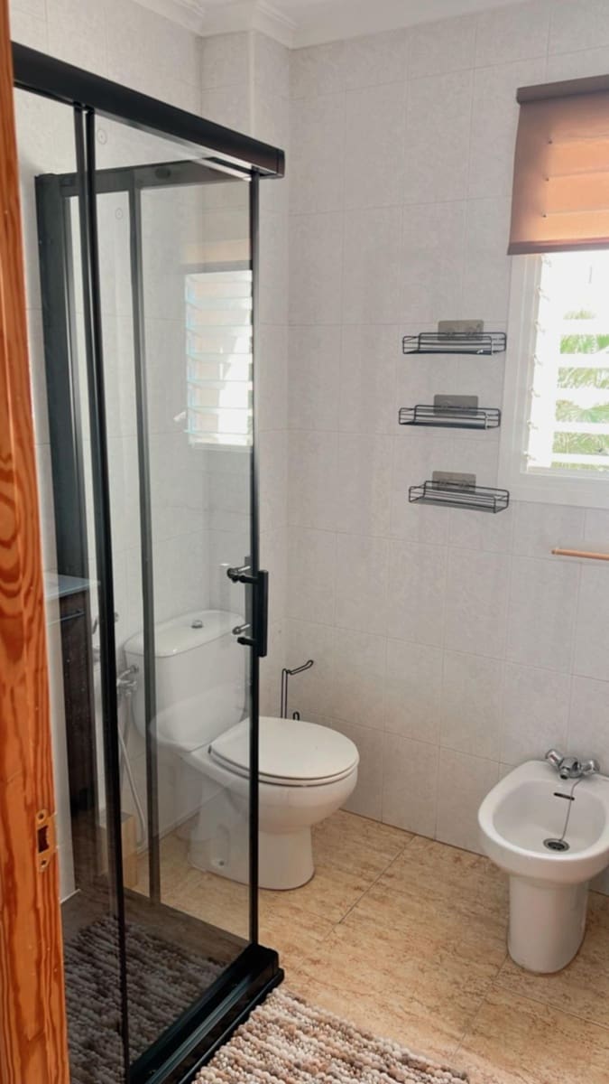 Piso de 3 habitaciones en Alicante / Alacant ciudad en venta - 170.000 € (Ref: 9048741)