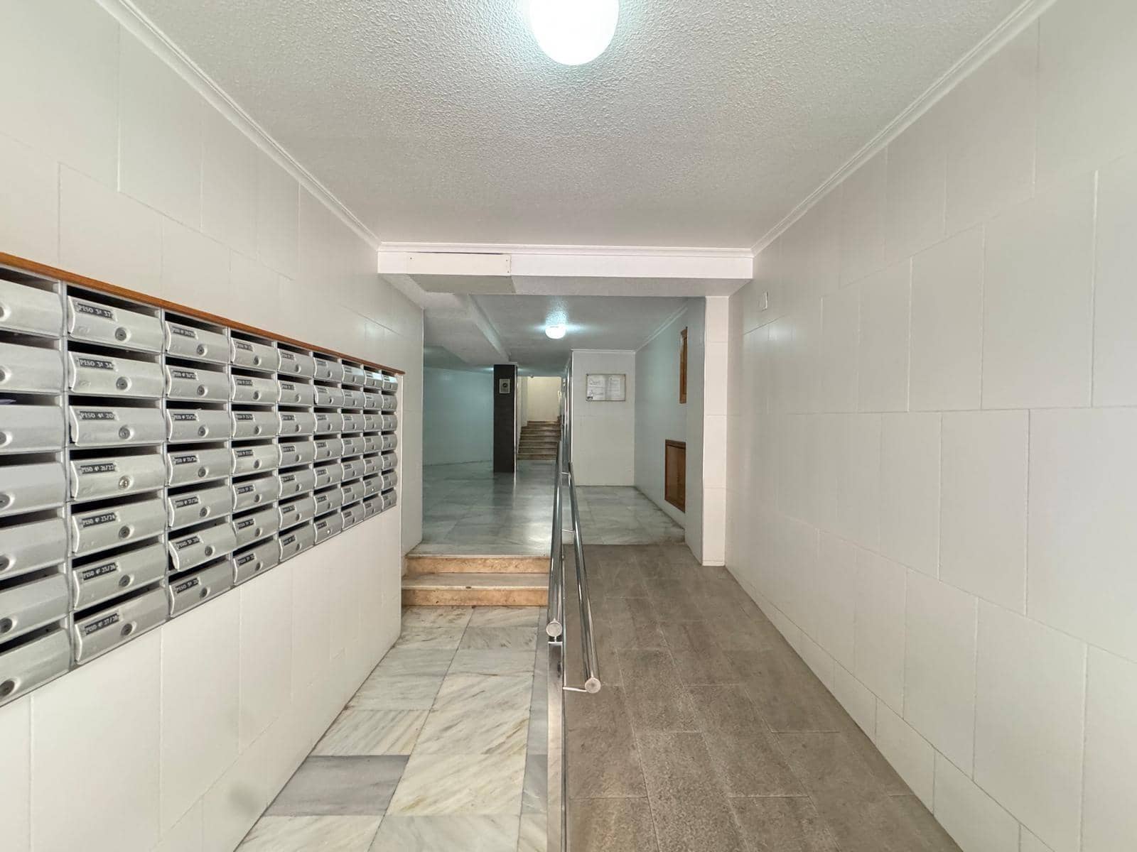 Studio til salg i Torrevieja - € 72.000 (Ref: 9051005)