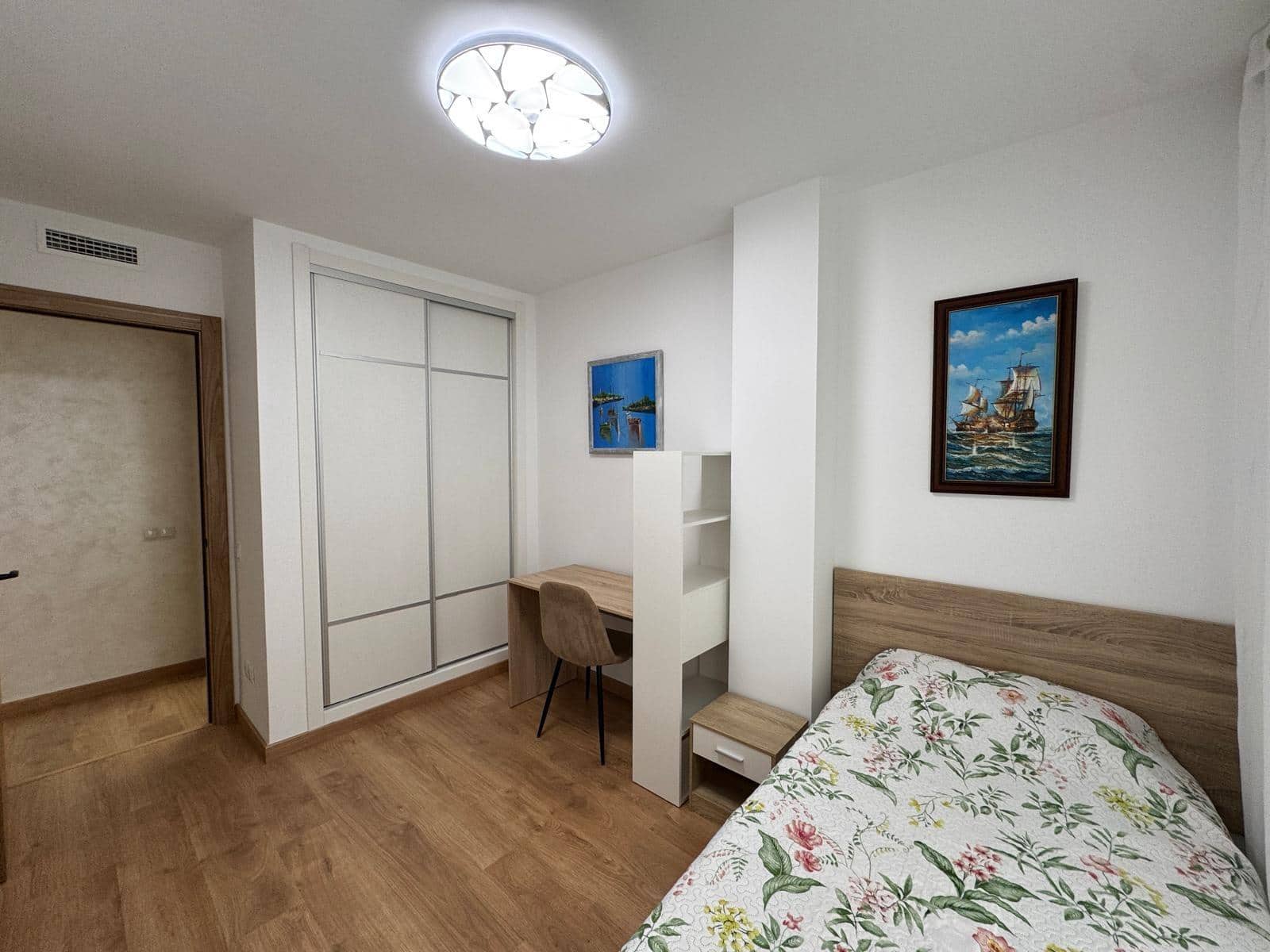 Apartamento de 3 habitaciones en Torrevieja en venta - 280.000 € (Ref: 9059324)