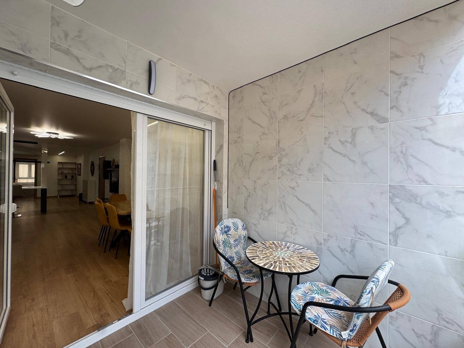 Apartamento de 3 habitaciones en Torrevieja en venta - 280.000 € (Ref: 9059324)