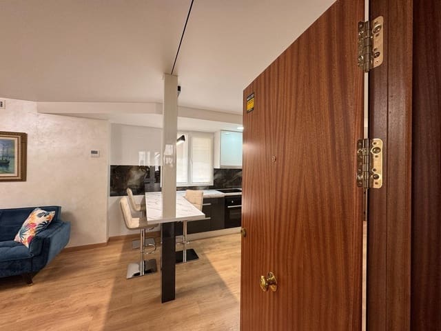 Apartamento de 3 habitaciones en Playa del Cura, Torrevieja en venta - 280.000 € (Ref: 9059324)