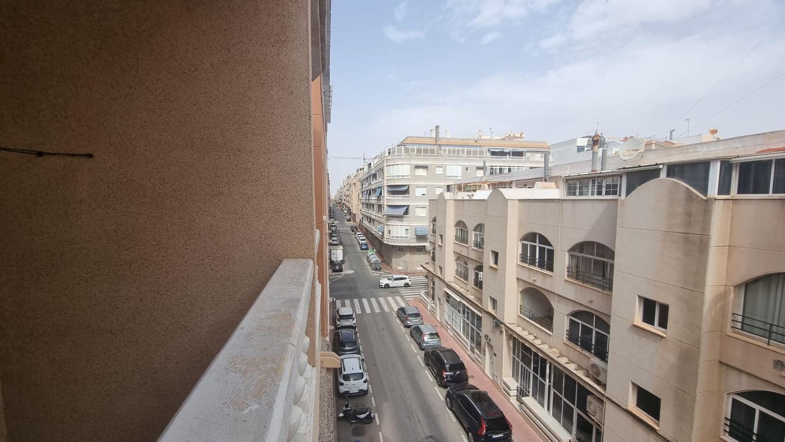 Apartamento de 2 habitaciones en Torrevieja en venta con piscina - 139.900 € (Ref: 9062316)