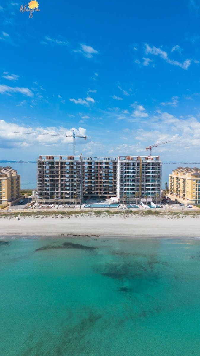 3 chambre Appartement à vendre à La Manga del Mar Menor avec piscine - 519 000 € (Ref: 9062319)