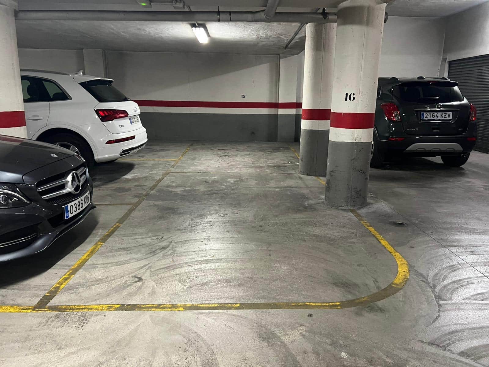 Garage te koop in Torrevieja - € 16.000 (Ref: 9062320)