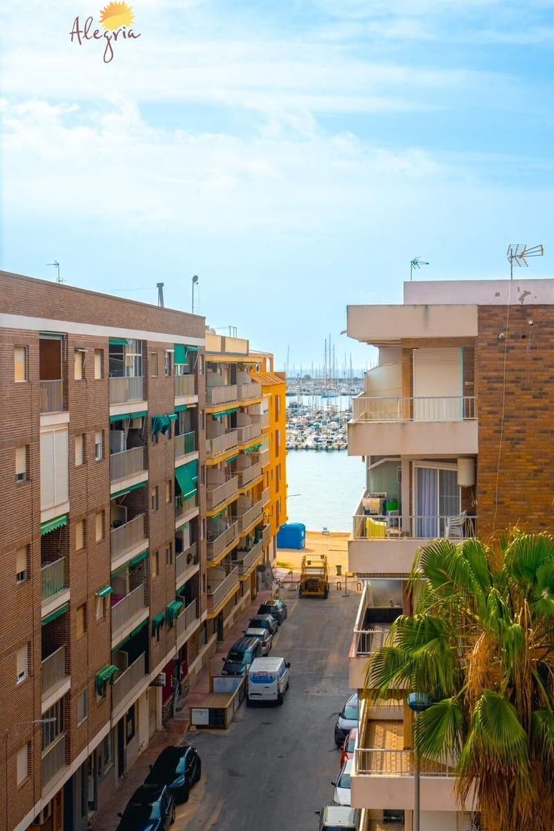 3 sovrum Takvåning till salu i Torrevieja - 177 500 € (Ref: 9065154)