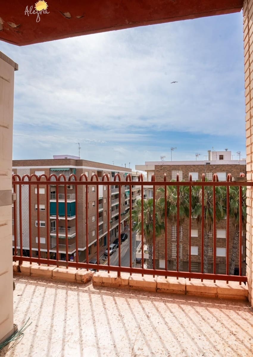3 sovrum Takvåning till salu i Torrevieja - 177 500 € (Ref: 9065154)
