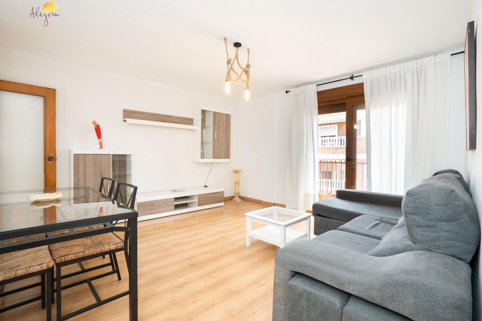 3 sovrum Takvåning till salu i Torrevieja - 177 500 € (Ref: 9065154)