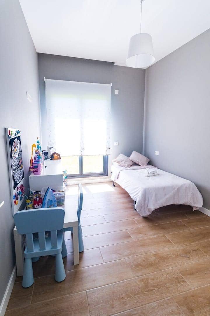 4 soveværelse Villa til salg i Gijon med garage - € 795.000 (Ref: 9068804)