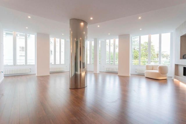 5 slaapkamer Flat te koop in La Gran Via, Valencia stad - € 1.625.000 (Ref: 9073344)