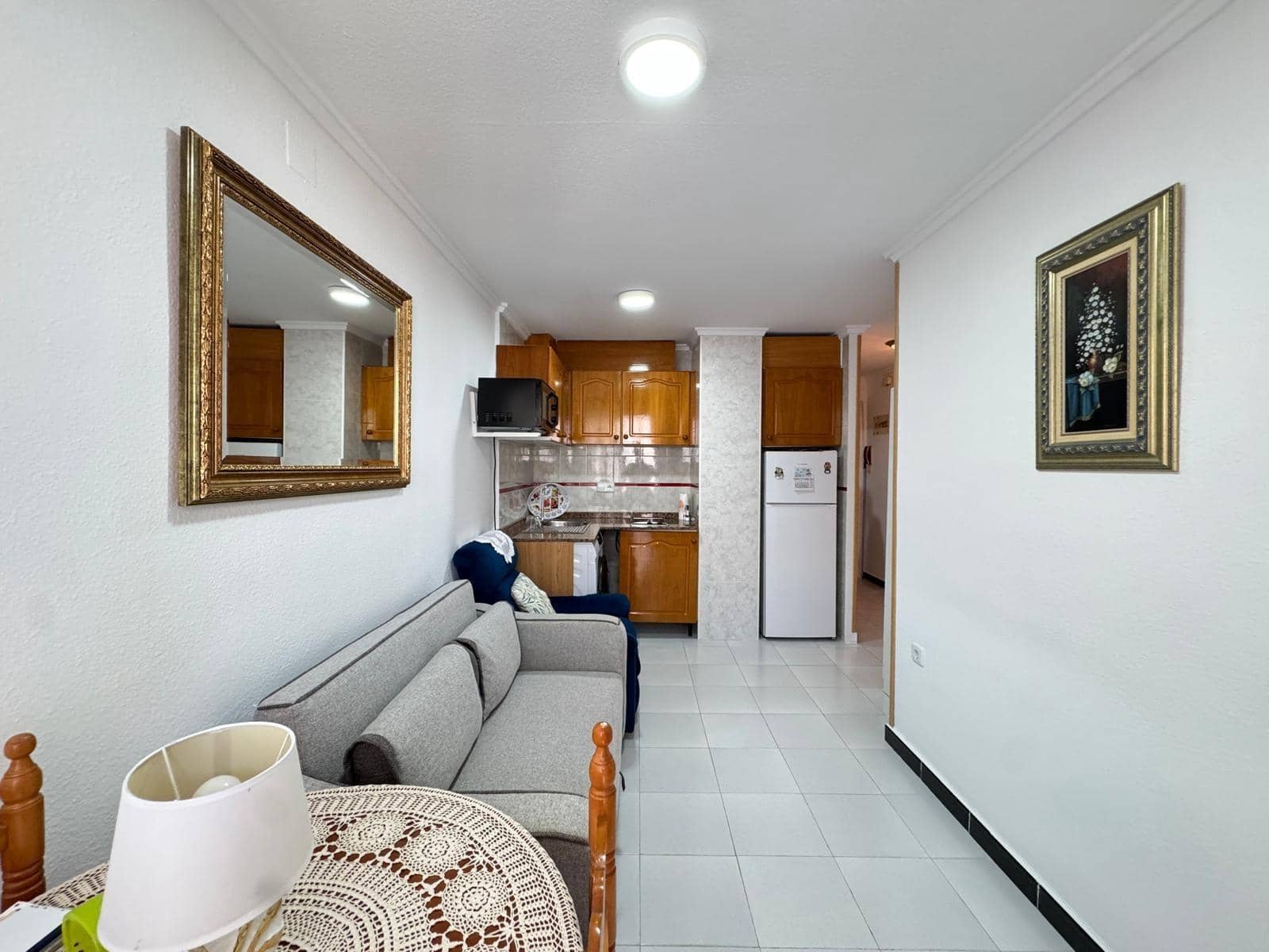 Studio te koop in Torrevieja met zwembad - € 79.900 (Ref: 9077930)