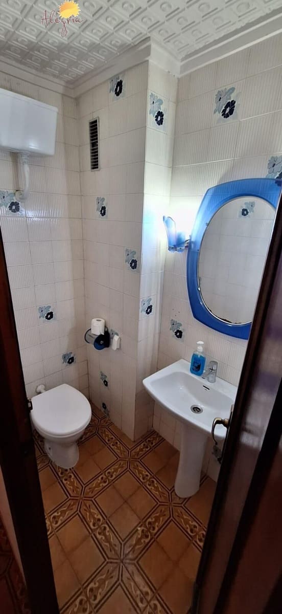 Piso de 3 habitaciones en Torrevieja en venta con garaje - 232.000 € (Ref: 9085245)