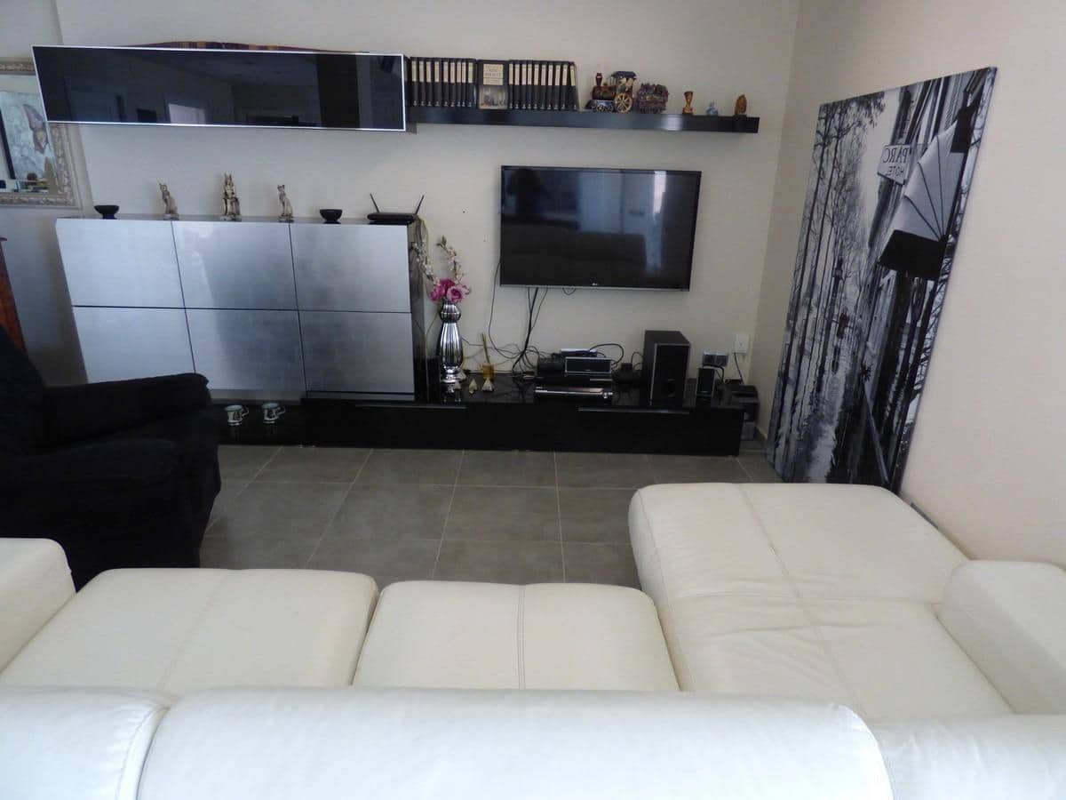 3 soveværelse Semi-Rækkehus til salg i Playa de San Juan med garage - € 899.999 (Ref: 9089746)