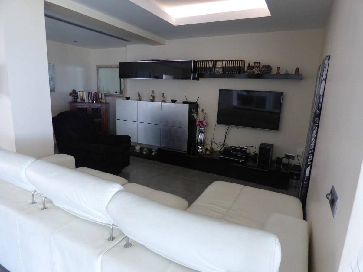 3 soveværelse Semi-Rækkehus til salg i Playa de San Juan med garage - € 899.999 (Ref: 9089746)