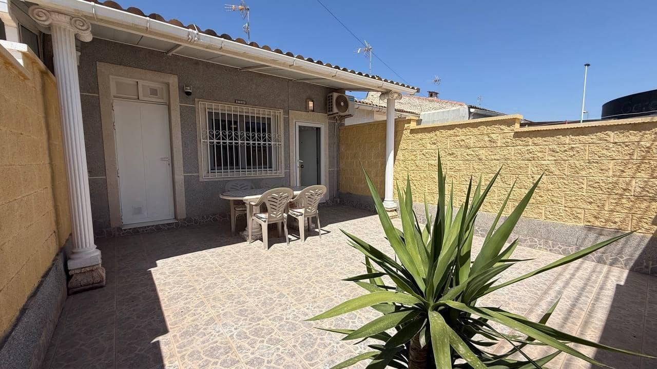 2 sypialnia Bungalow na sprzedaż w Torrevieja - 131 000 € (Ref: 9095210)