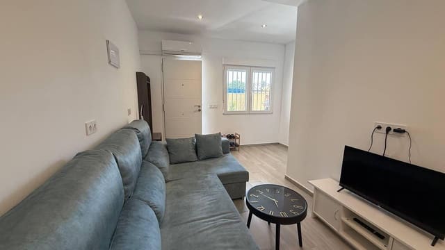 2 quarto Bungalow para venda em El Chaparral - La Siesta - La Torreta, Torrevieja - 131 000 € (Ref: 9095210)