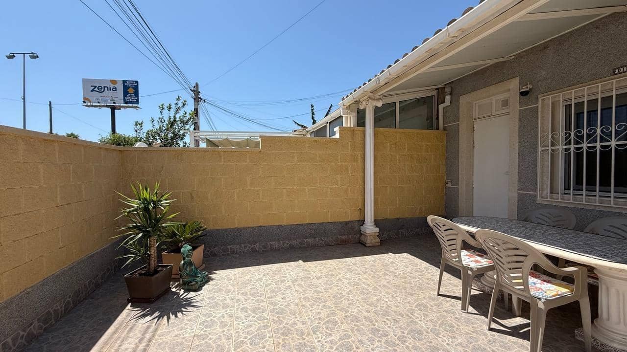 2 sypialnia Bungalow na sprzedaż w Torrevieja - 131 000 € (Ref: 9095210)