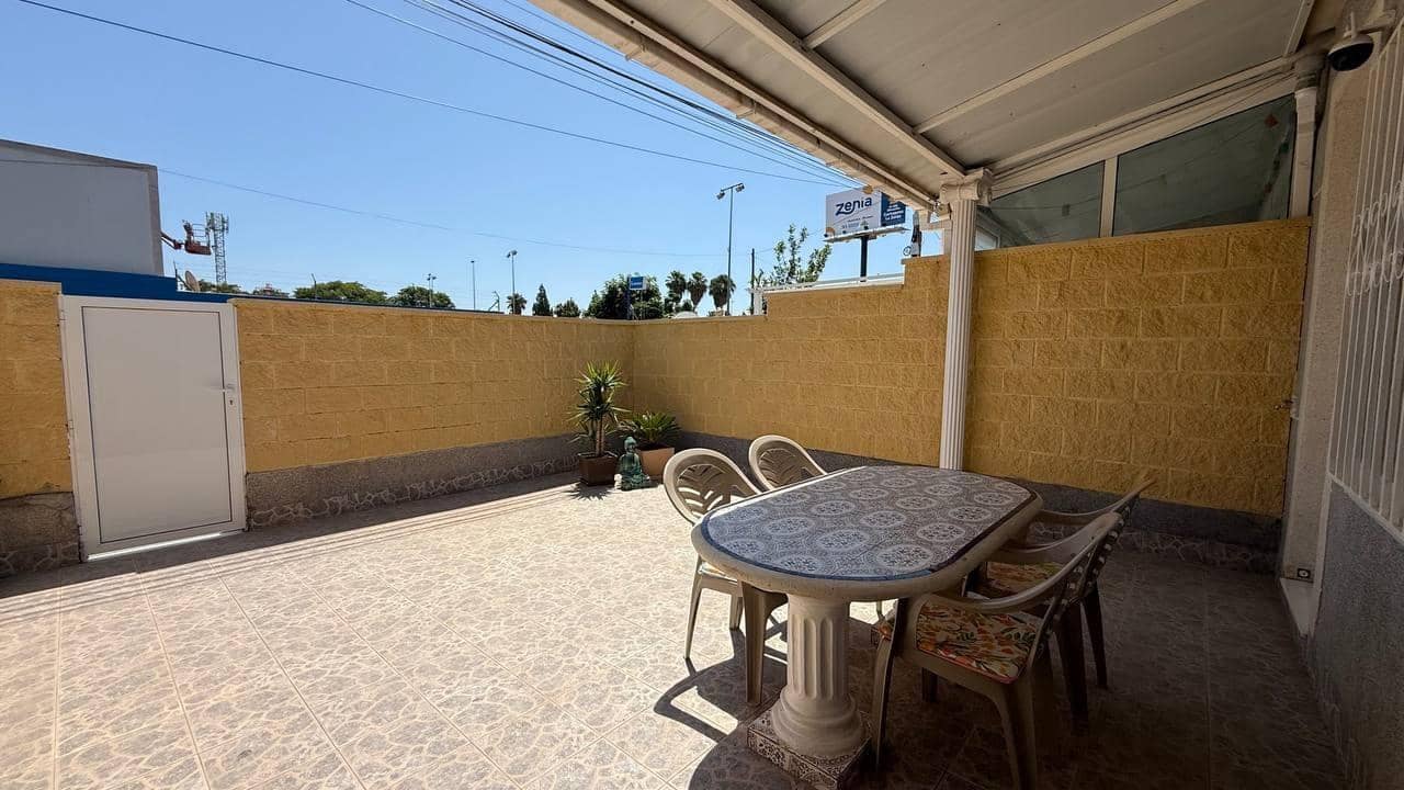 2 sypialnia Bungalow na sprzedaż w Torrevieja - 131 000 € (Ref: 9095210)