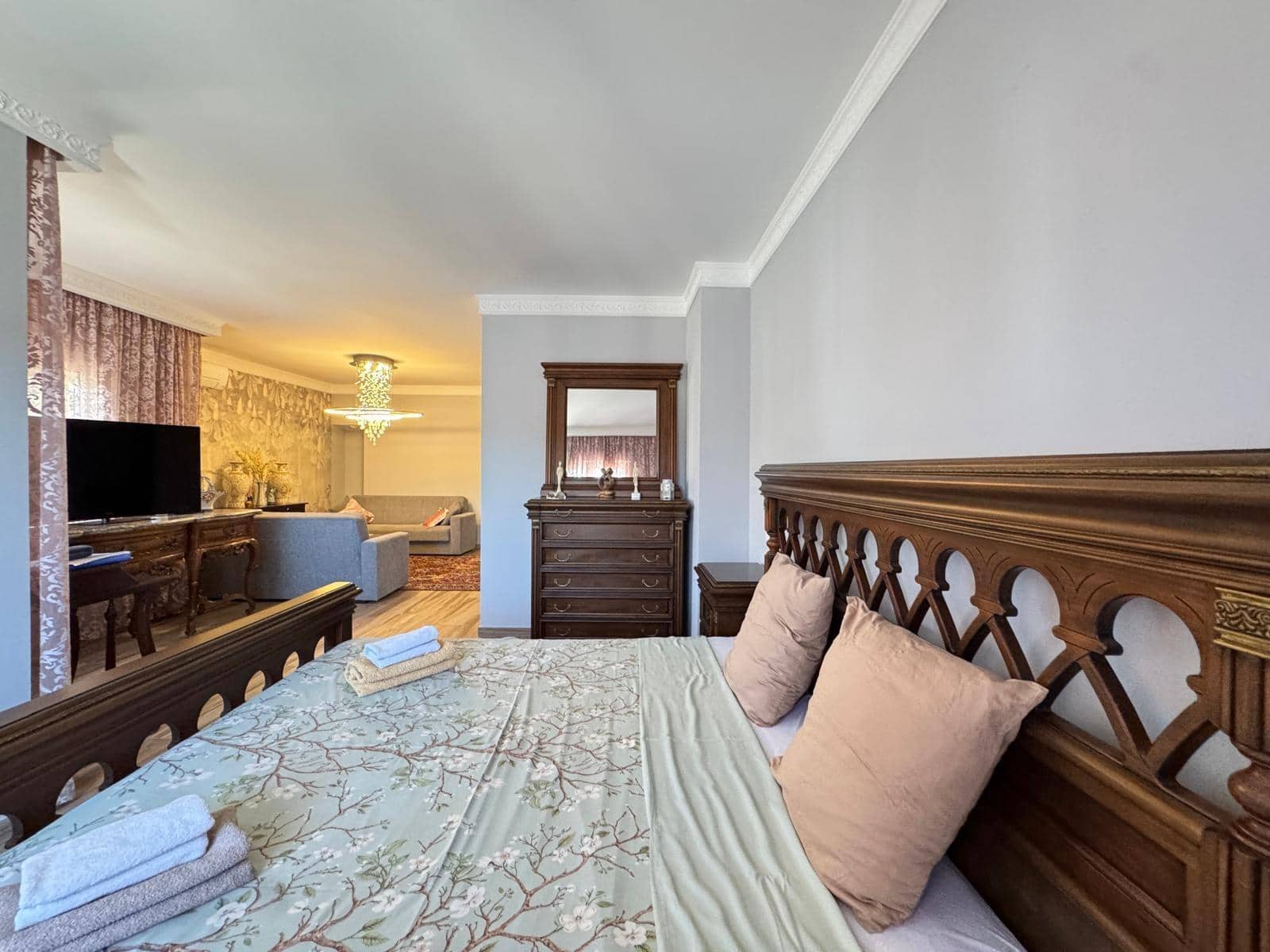 5 bedroom Villa for sale in Campoamor with pool - € 990,000 (Ref: 9100705)