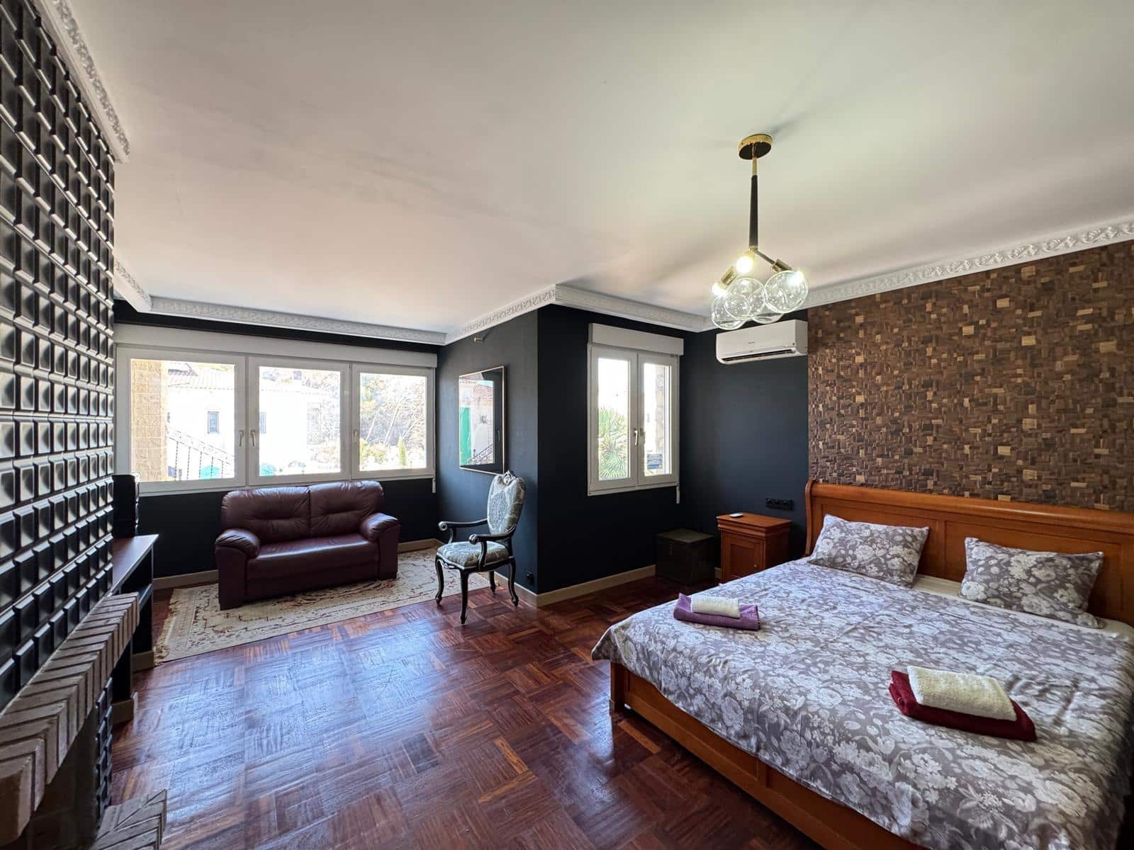 5 bedroom Villa for sale in Campoamor with pool - € 990,000 (Ref: 9100705)