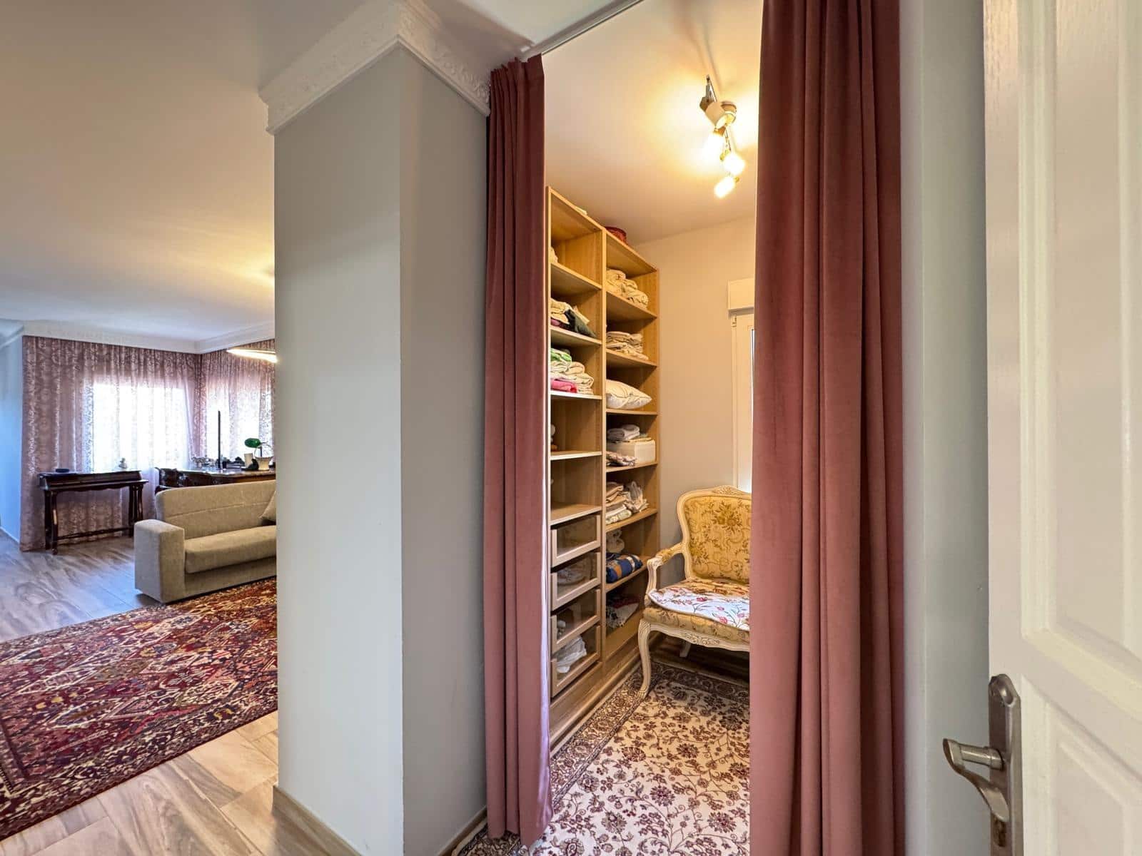 5 bedroom Villa for sale in Campoamor with pool - € 990,000 (Ref: 9100705)