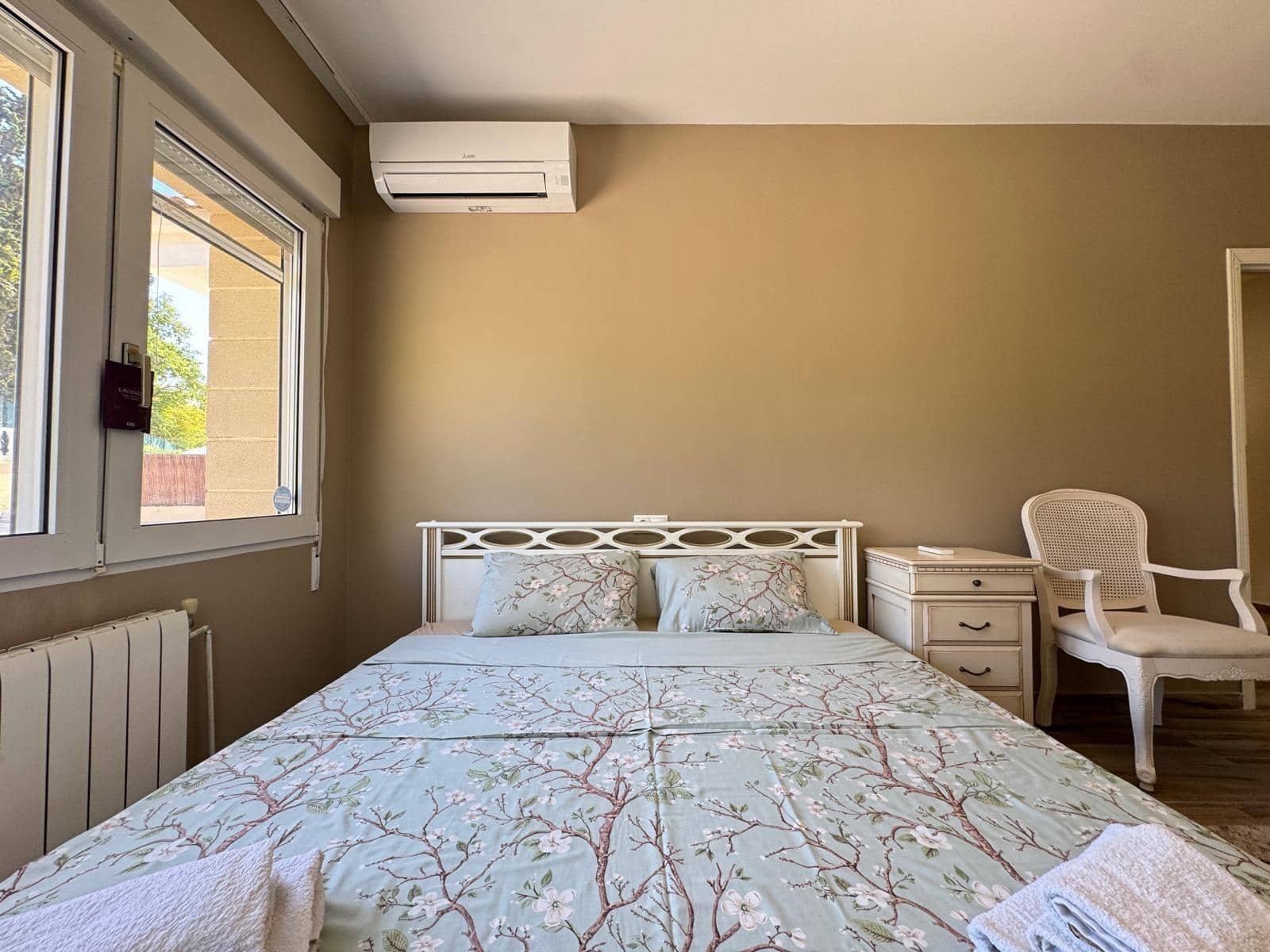 5 bedroom Villa for sale in Campoamor with pool - € 990,000 (Ref: 9100705)