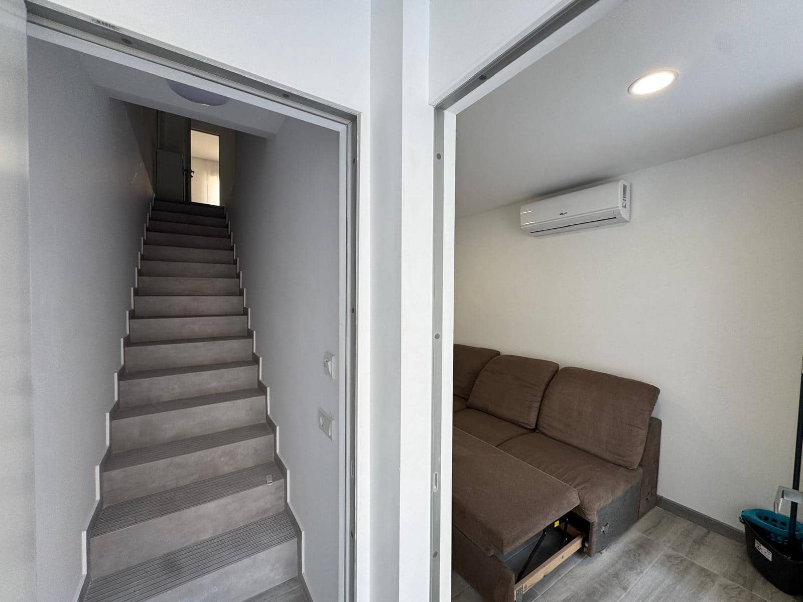 2 soveværelse Bungalow til salg i Torrevieja - € 165.000 (Ref: 9100707)