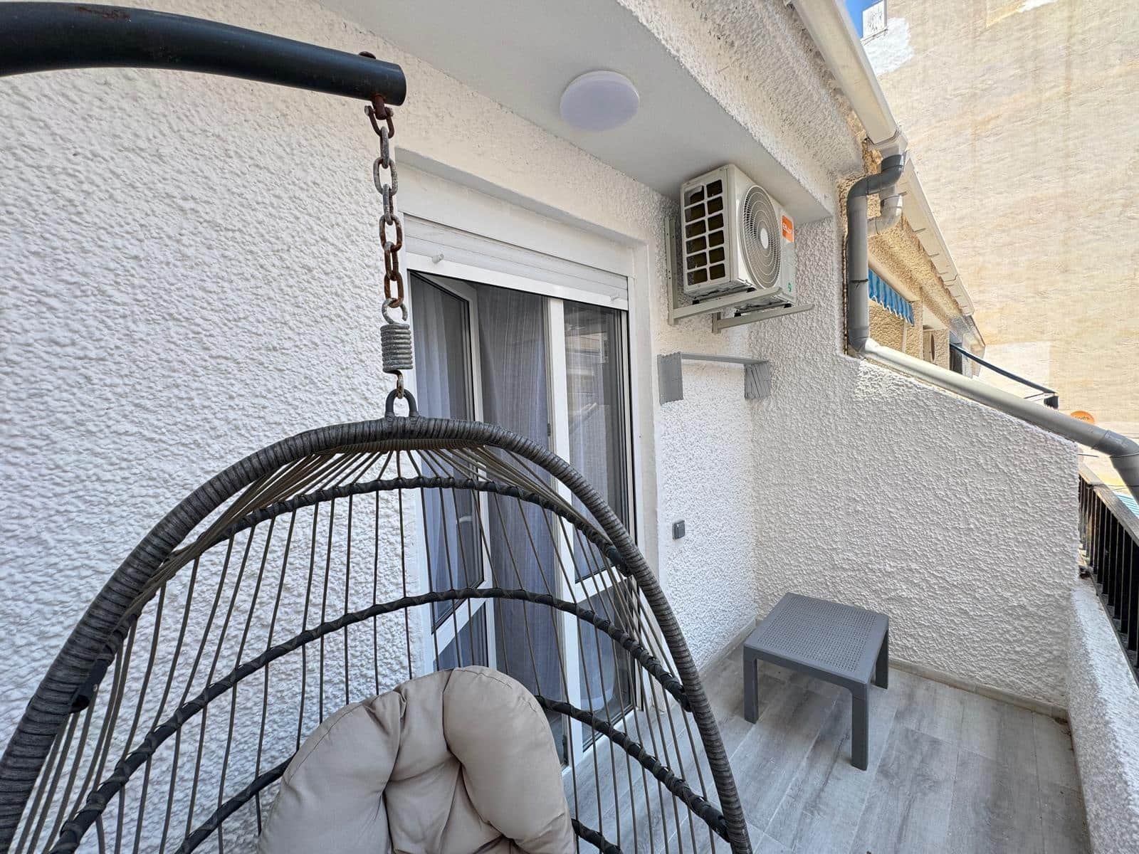 2 soveværelse Bungalow til salg i Torrevieja - € 165.000 (Ref: 9100707)