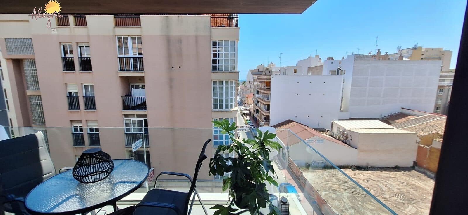 3 bedroom Flat for sale in Torrevieja with garage - € 369,950 (Ref: 9102851)