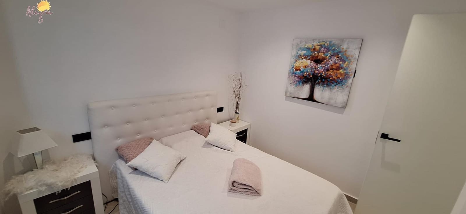 3 bedroom Flat for sale in Torrevieja with garage - € 369,950 (Ref: 9102851)