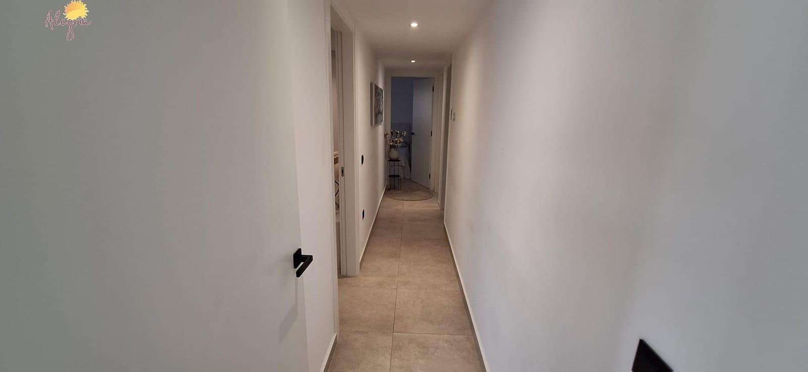 3 bedroom Flat for sale in Torrevieja with garage - € 369,950 (Ref: 9102851)