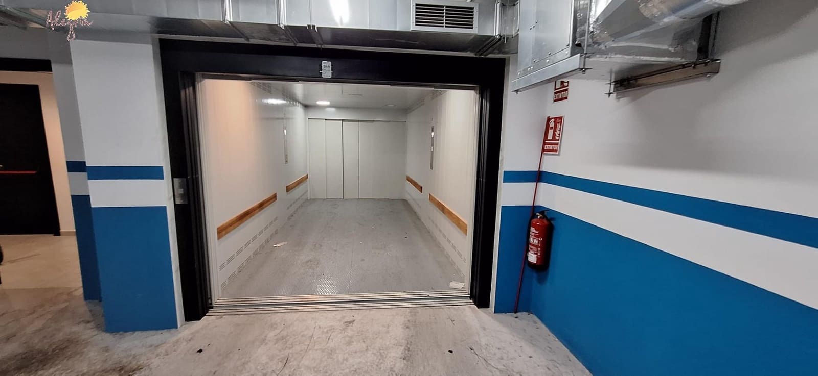 3 bedroom Flat for sale in Torrevieja with garage - € 369,950 (Ref: 9102851)