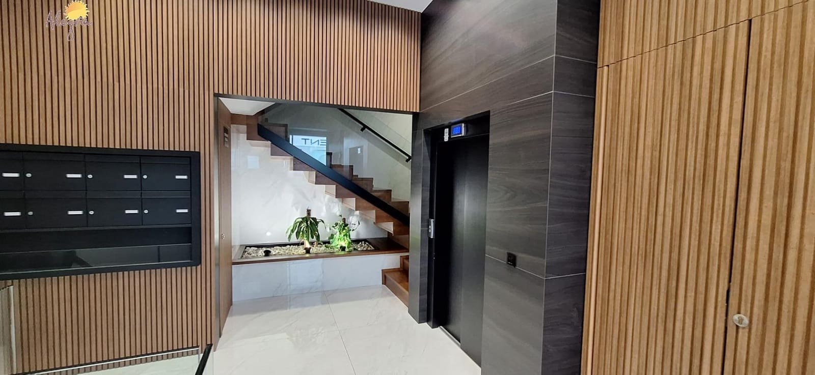 3 bedroom Flat for sale in Torrevieja with garage - € 369,950 (Ref: 9102851)