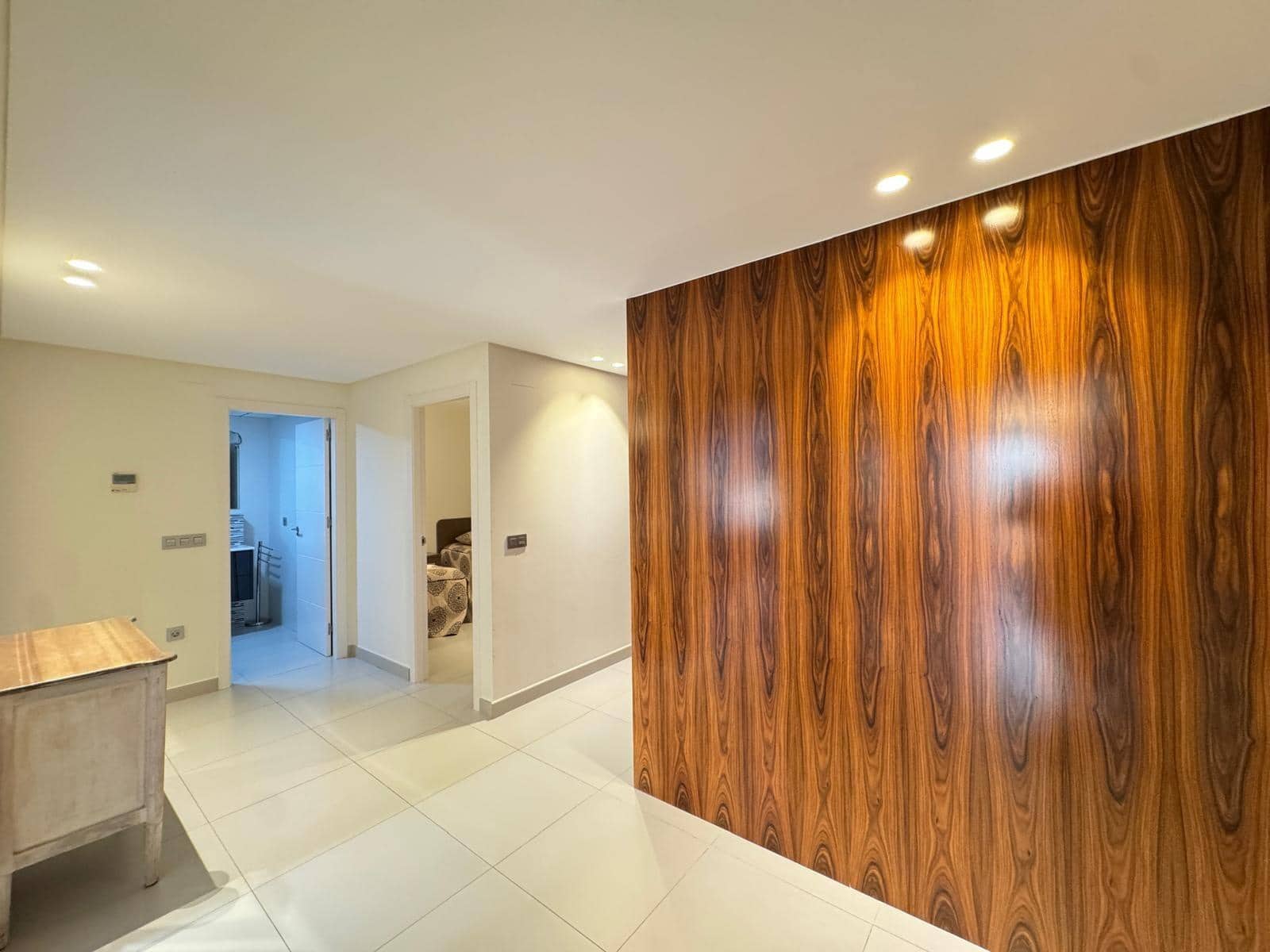 3 soveværelse Lejlighed til salg i Torrevieja med swimmingpool - € 349.900 (Ref: 9102853)