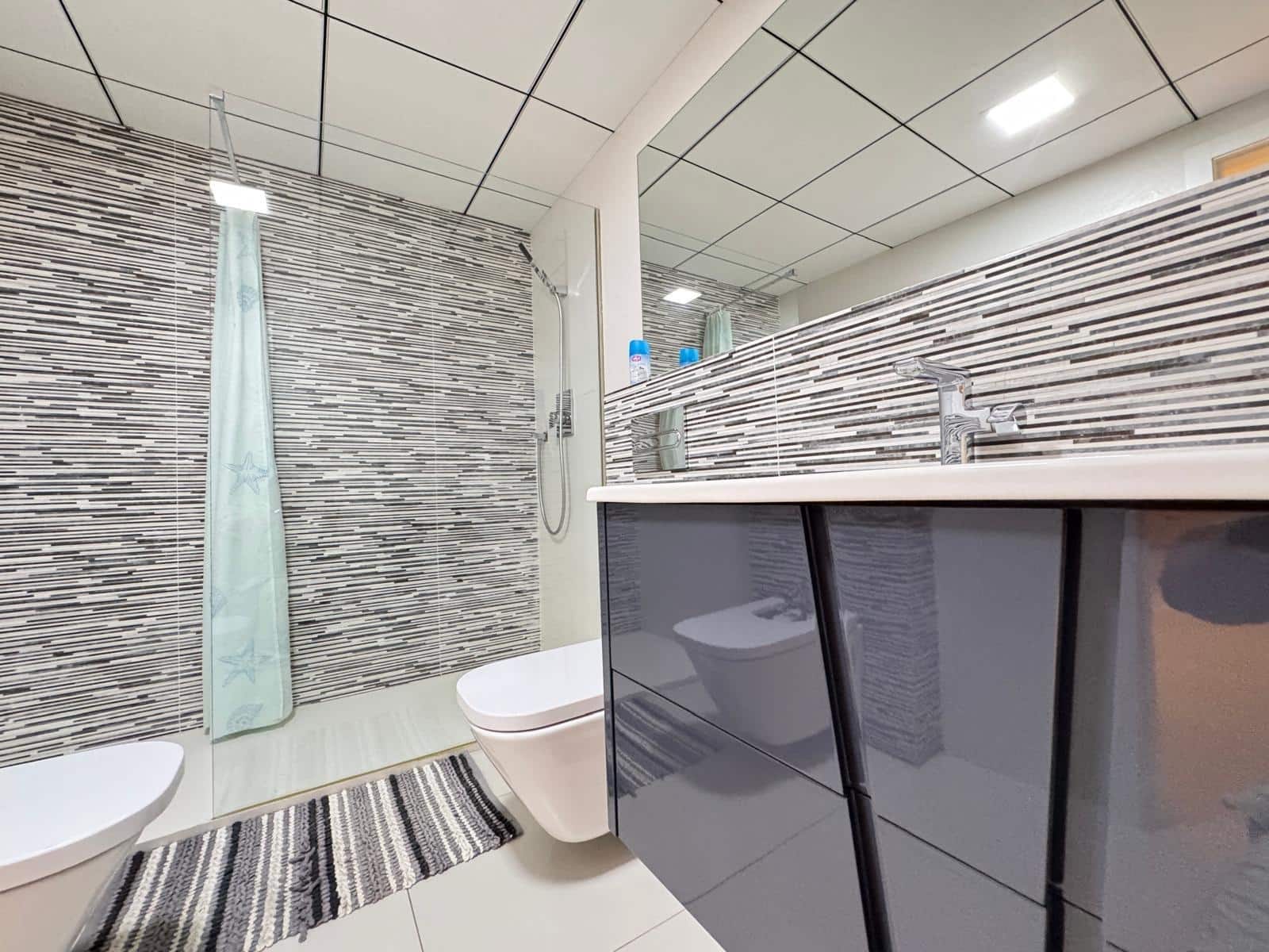 3 soveværelse Lejlighed til salg i Torrevieja med swimmingpool - € 349.900 (Ref: 9102853)