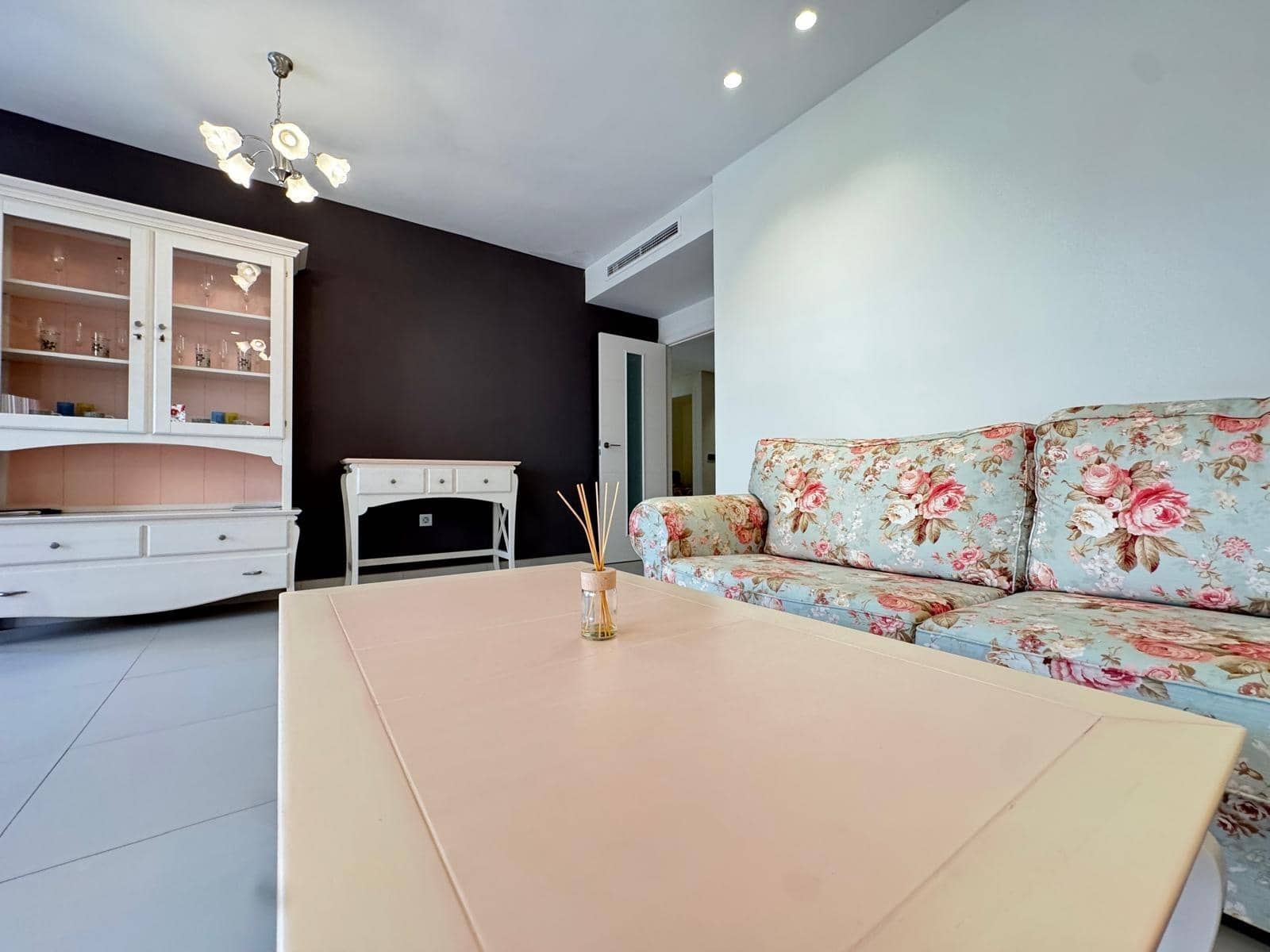 3 soveværelse Lejlighed til salg i Torrevieja med swimmingpool - € 349.900 (Ref: 9102853)