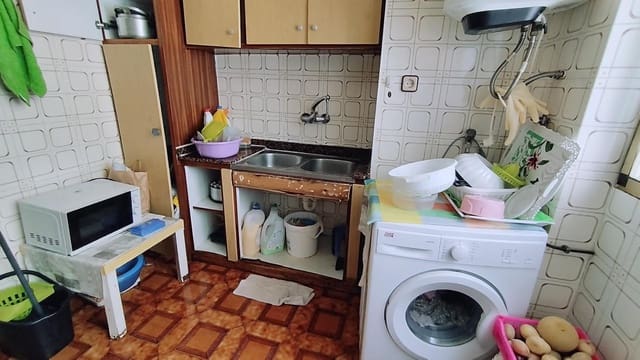 2 soverom Leilighet til salgs i Alicante by - € 62 000 (Ref: 9106503)