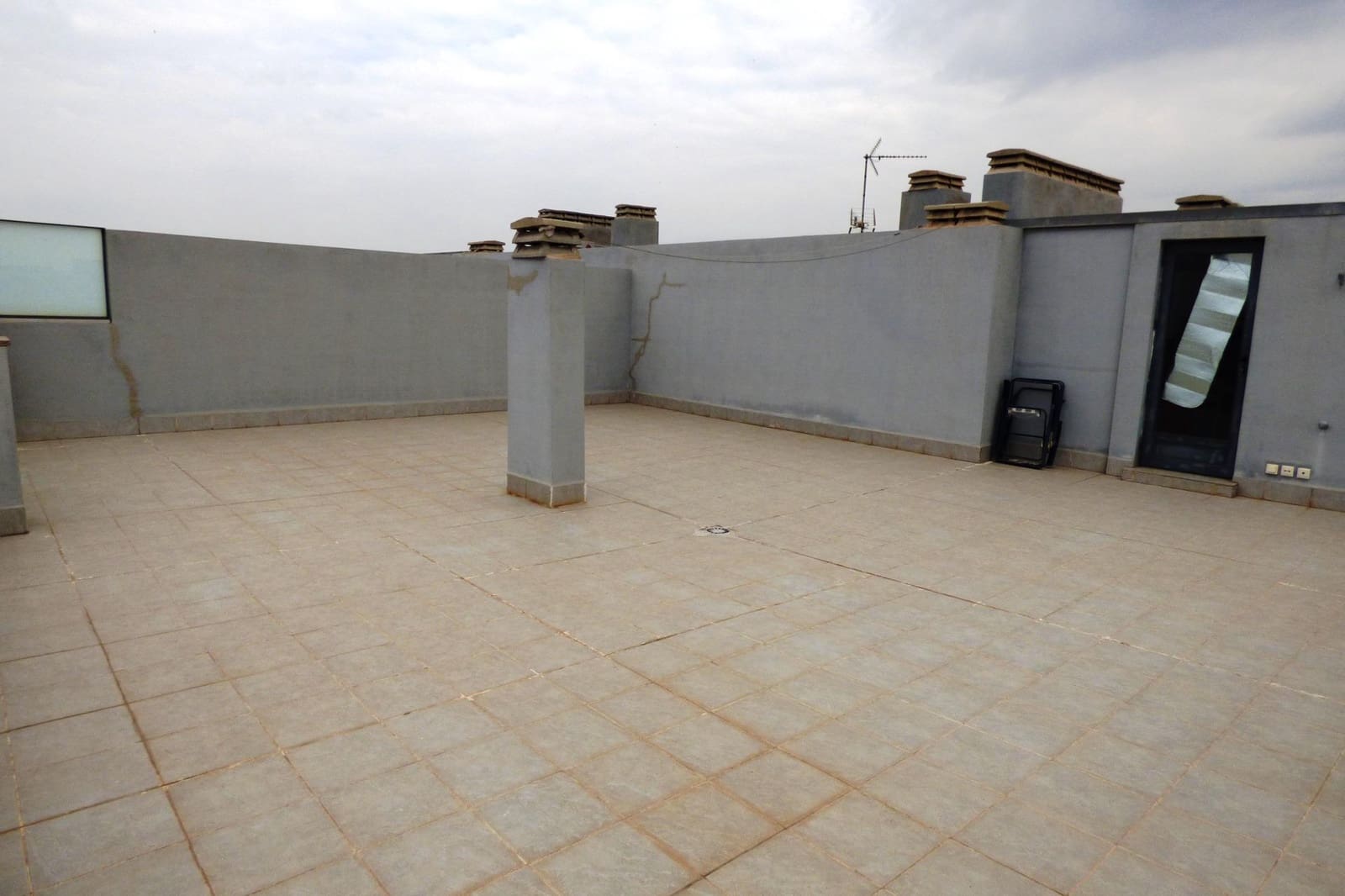 4 slaapkamer Penthouse te koop in Alicante stad met zwembad garage - € 412.000 (Ref: 9110269)