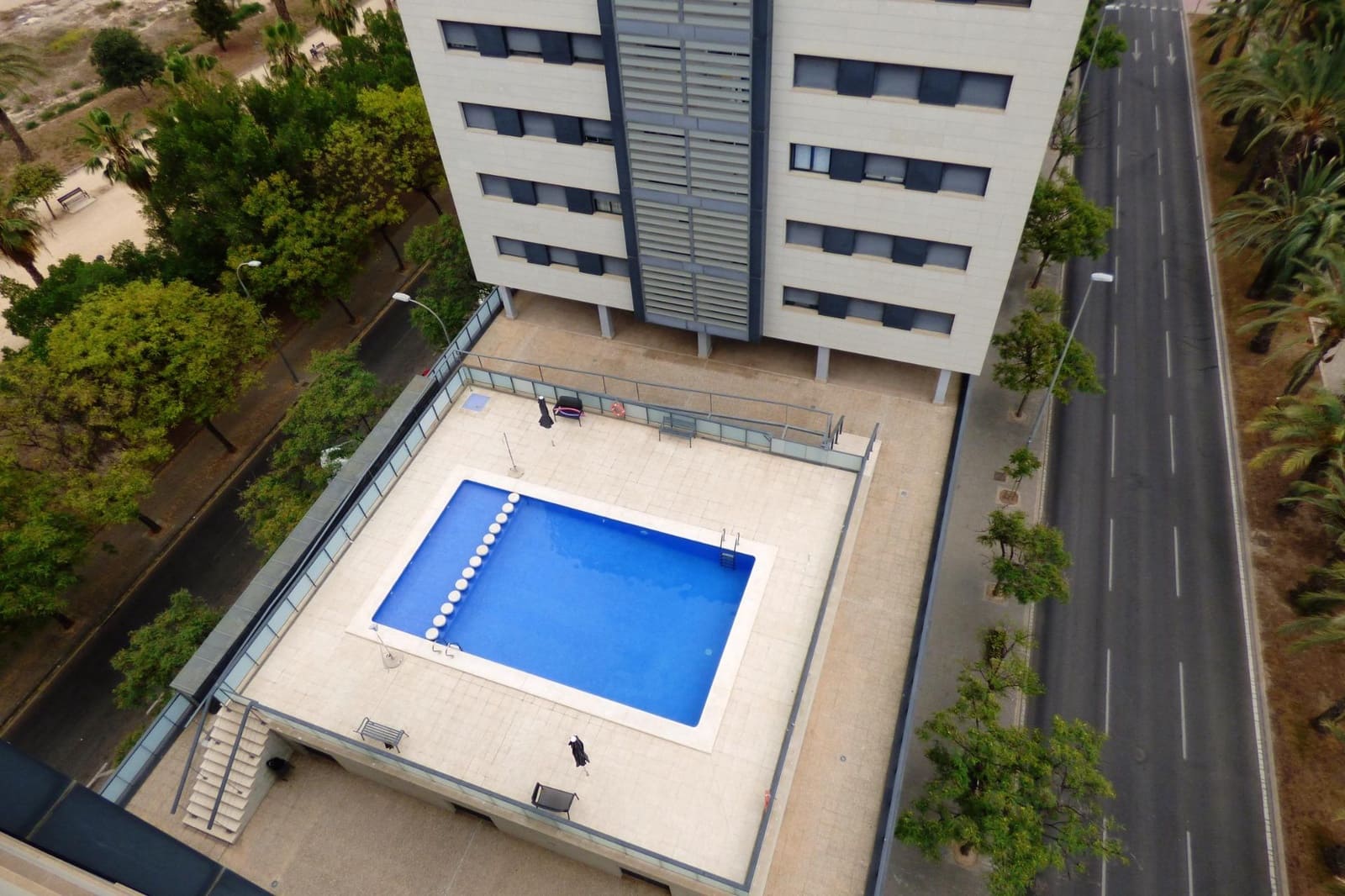 4 slaapkamer Penthouse te koop in Alicante stad met zwembad garage - € 412.000 (Ref: 9110269)