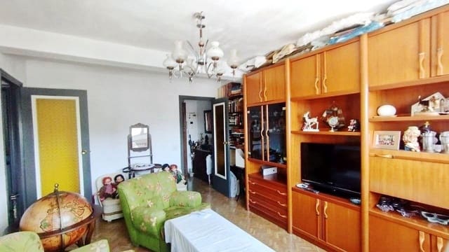 3 makuuhuone Asunto myytävänä paikassa Amposta, Madrid kaupunki - 305 000 € (Ref: 9112327)