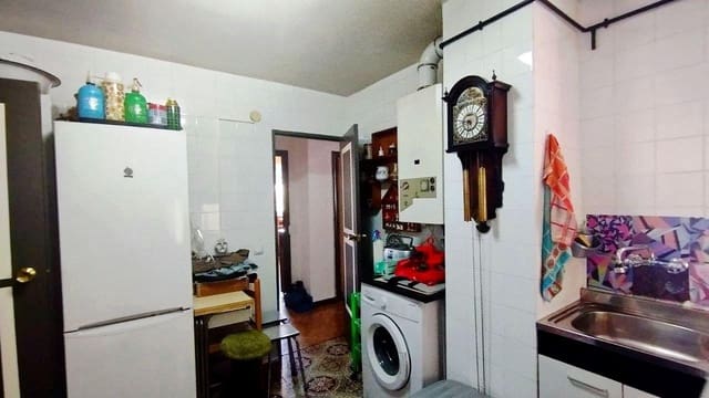 3 makuuhuone Asunto myytävänä paikassa Amposta, Madrid kaupunki - 305 000 € (Ref: 9112327)