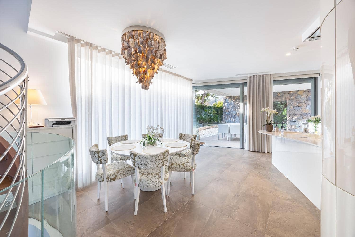 3 bedroom Villa for sale in Finestrat - € 1,745,000 (Ref: 9112328)