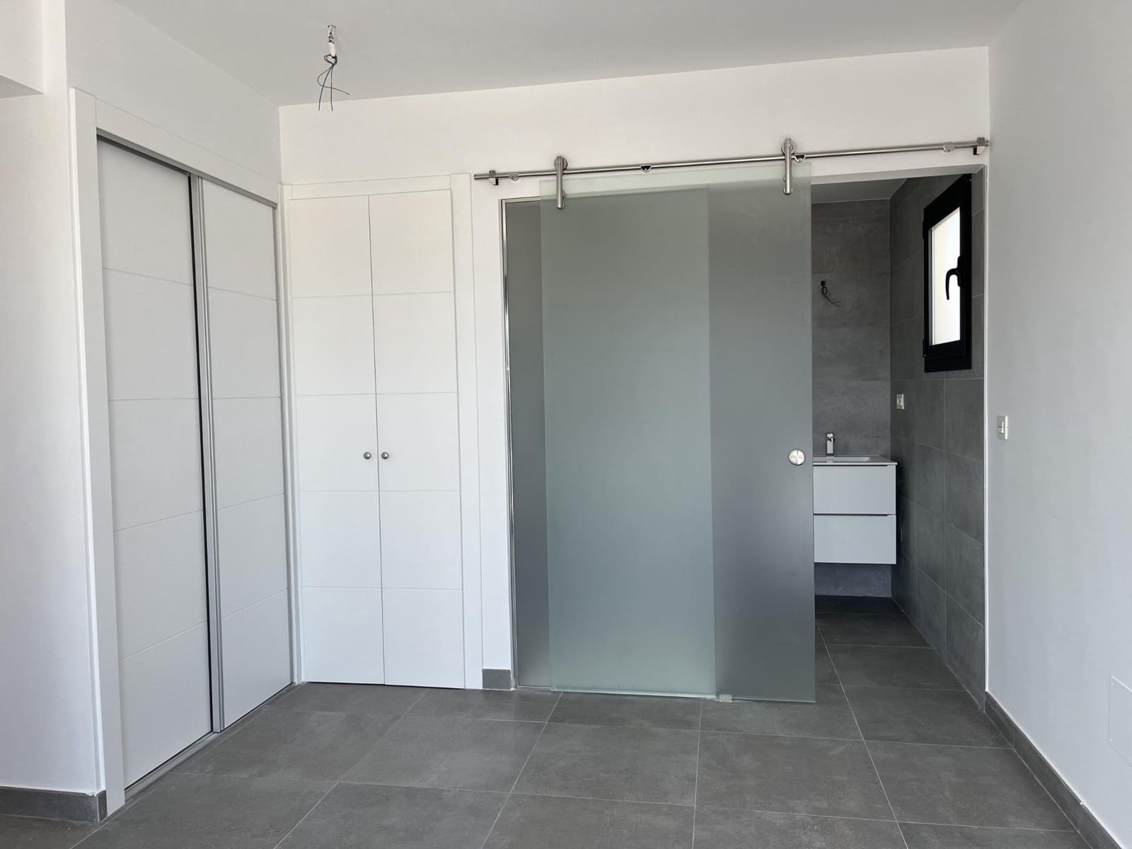 3 soveværelse Semi-Rækkehus til salg i Gran Alacant med swimmingpool - € 395.000 (Ref: 9124982)