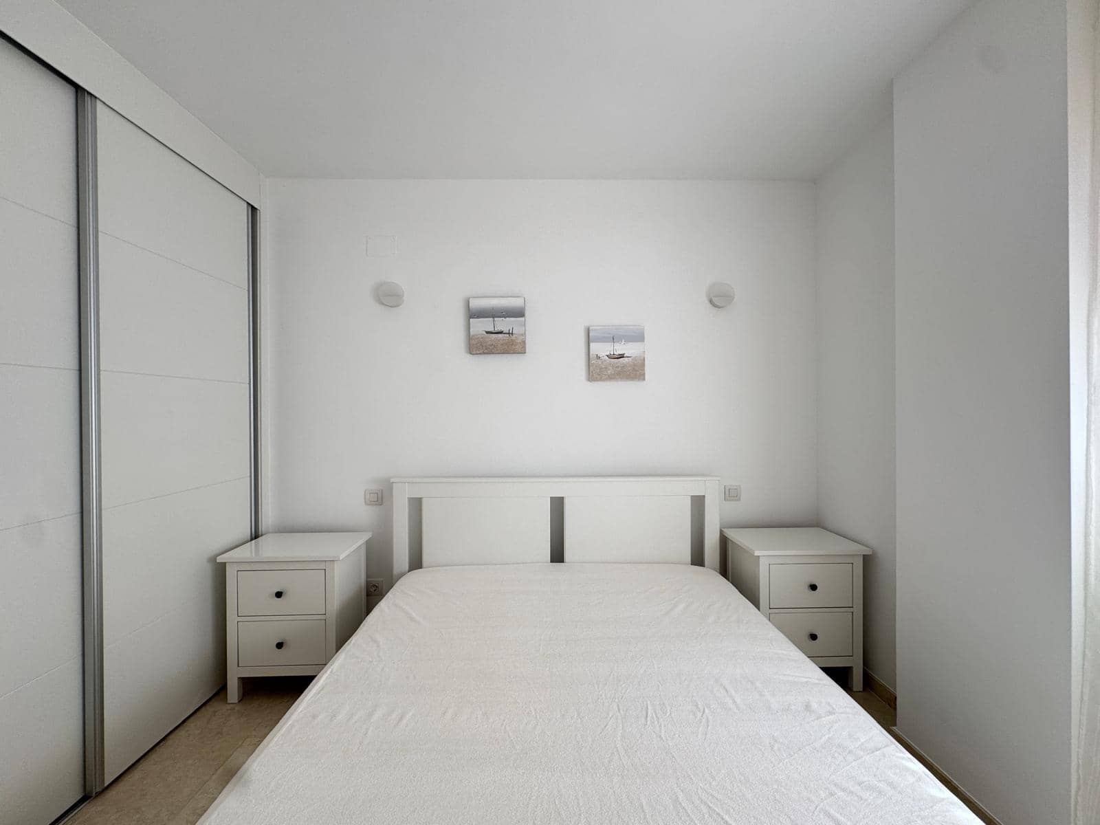 3 soveværelse Lejlighed til salg i Punta Prima med swimmingpool - € 309.900 (Ref: 9126755)