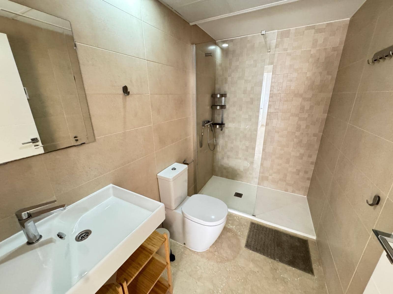 3 soveværelse Lejlighed til salg i Punta Prima med swimmingpool - € 309.900 (Ref: 9126755)